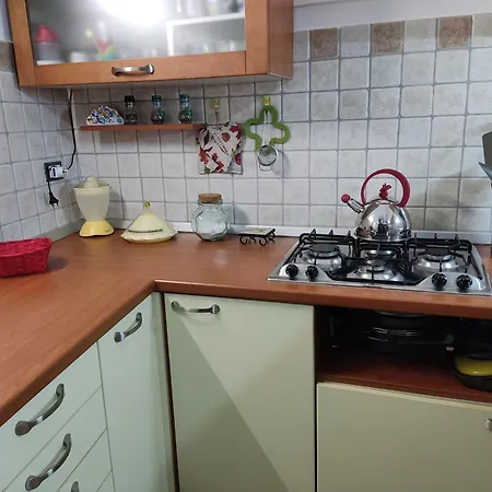 Casa Vacanze Girasole * אלקאמו
